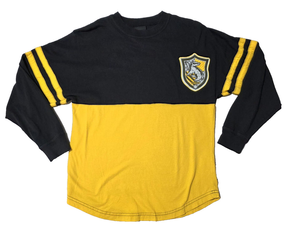 Hufflepuff Spirit Jersey XS Harry Potter Universal Studios Wizarding World Crest